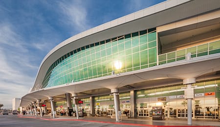 http://www.jacobsendaniels.com/wp-content/uploads/2015/08/AboutUs_700x300.jpg